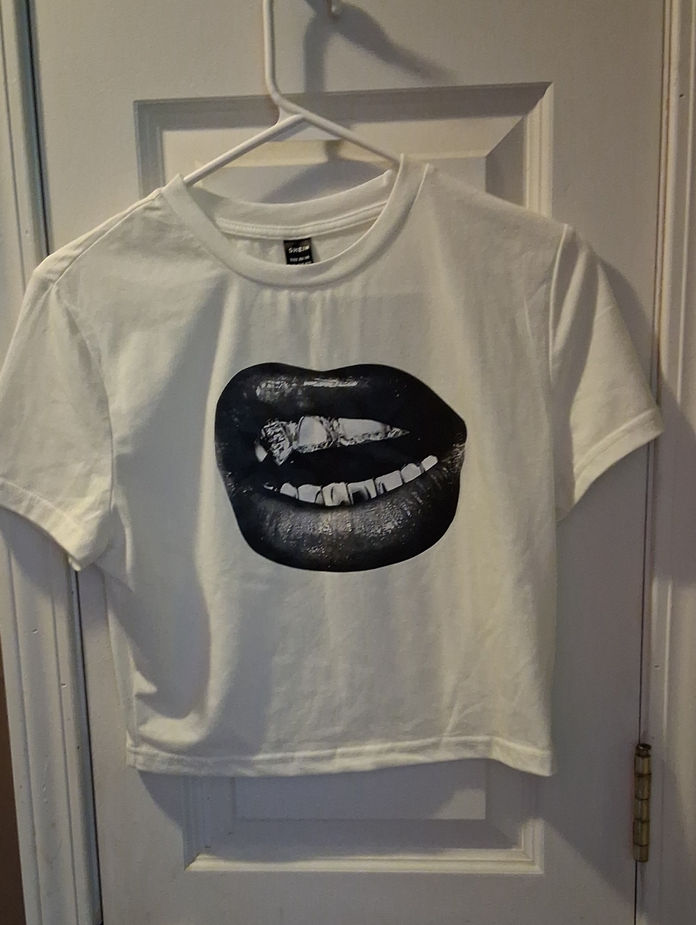 White Graphic Crop Tee with Black Lip Print - Teen
